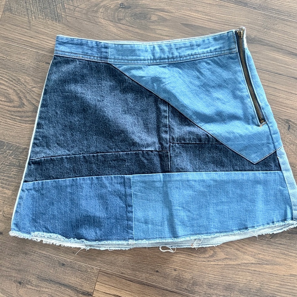 Zara Patchwork Denim Mini Skirt Raw Hem Blue M - Picture 5 of 7